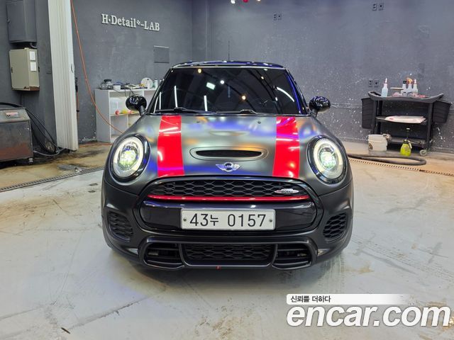 Mini Cooper JCW 3rd Generation — пробег 112 500 км — фото 1 из 5