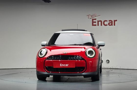 Mini Cooper Classic — пробег 1 540 км — фото 3 из 5