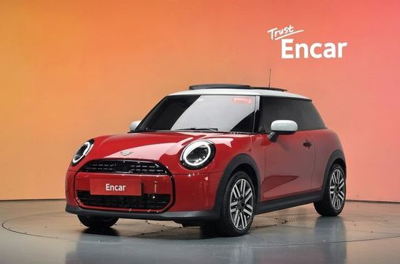 Mini Cooper Classic — пробег 1 540 км — фото 1 из 5