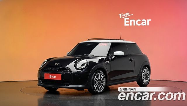 Mini Cooper Classic — пробег 16 109 км — фото 1 из 5