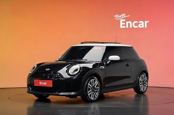 Mini Cooper Classic — пробег 16 109 км — фото 1 из 5