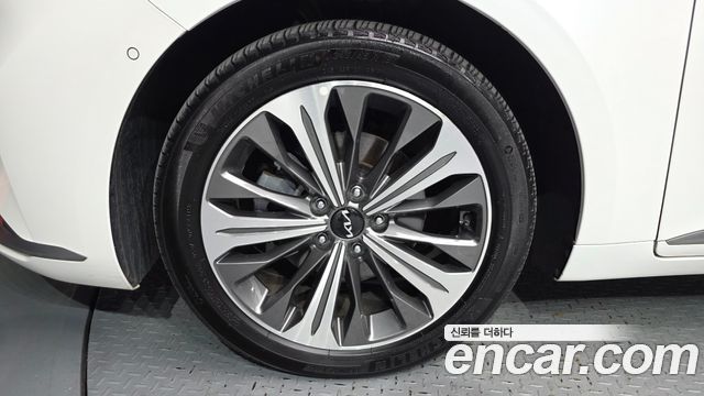 Kia K8 Signature Special — пробег 54 159 км — фото 5 из 5