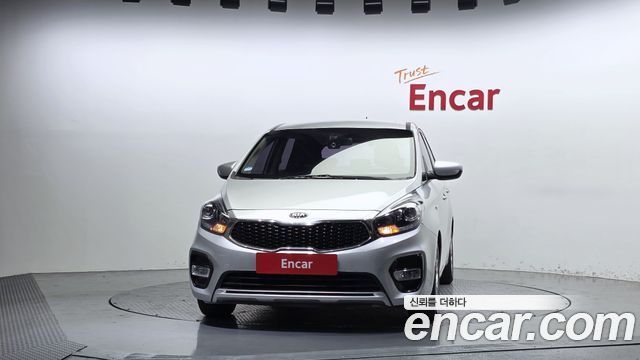 Kia Carens из Кореи Encar