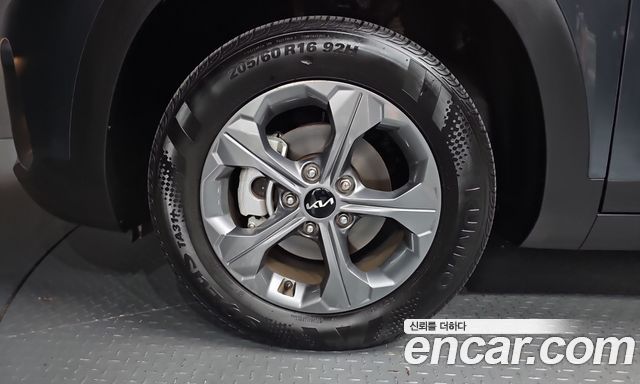 Kia Seltos Gasoline 2.0 2WD Trendy — пробег 15 594 км — фото 5 из 5