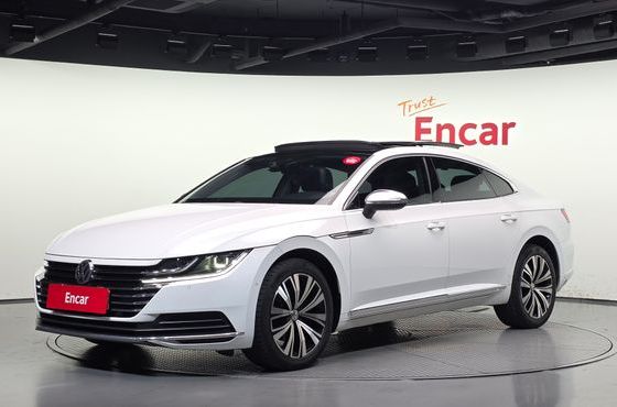 Volkswagen Arteon 2.0 TDI Premium — пробег 128 302 км — фото 1 из 5