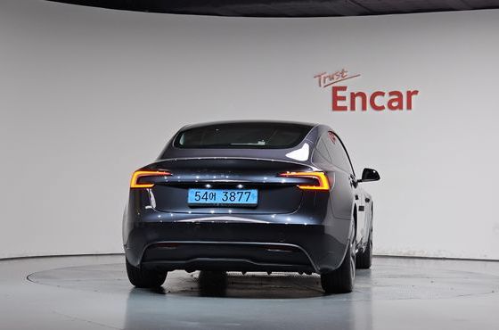 Tesla Model 3 RWD — пробег 18 324 км — фото 4 из 5