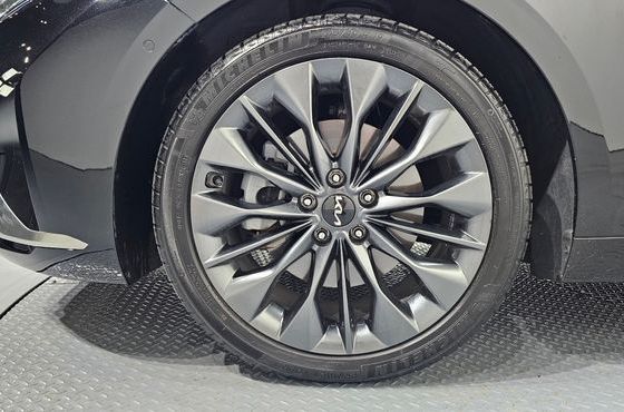 Kia K8 2.5 Gasoline 2WD Signature Special — пробег 49 404 км — фото 5 из 5