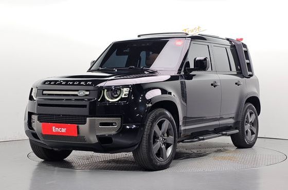 Land Rover Defender 110 D300 X-Dynamic HSE — пробег 27 352 км — фото 1 из 5