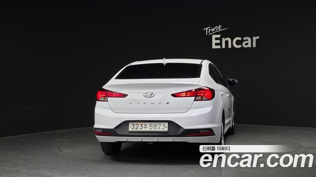 Hyundai AVANTE из Кореи Encar