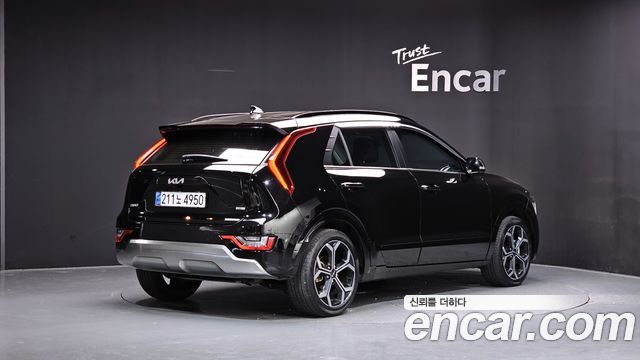 Kia Niro Prestige — пробег 87 206 км — фото 2 из 5