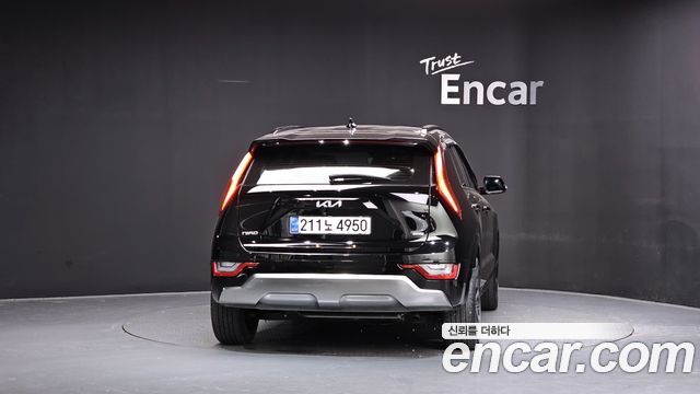Kia Niro Prestige — пробег 87 206 км — фото 4 из 5