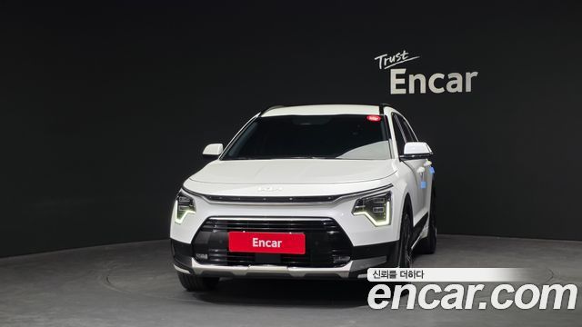 Kia Niro Signature — пробег 63 563 км — фото 3 из 5