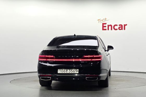 Genesis G90 3.3 T AWD Premium — пробег 216 395 км — фото 4 из 5
