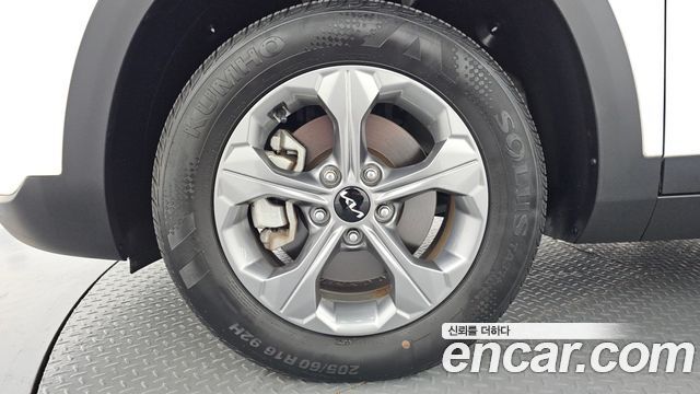 Kia Seltos Gasoline 1.6 Turbo 2WD Trendy — пробег 9 218 км — фото 5 из 5