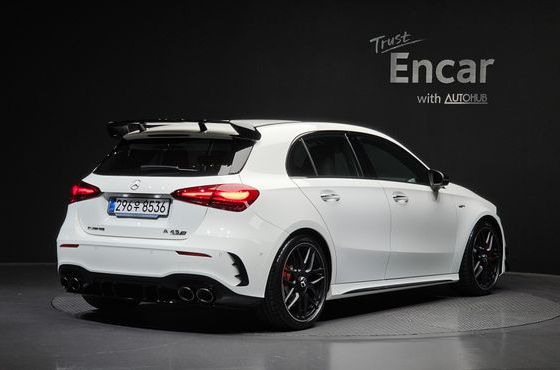 Mercedes-Benz A-Class AMG A45 S 4MATIC+ Hatchback — пробег 776 км — фото 2 из 5