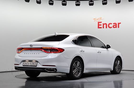 Hyundai Grandeur 2.4 Premium — пробег 116 775 км — фото 2 из 5
