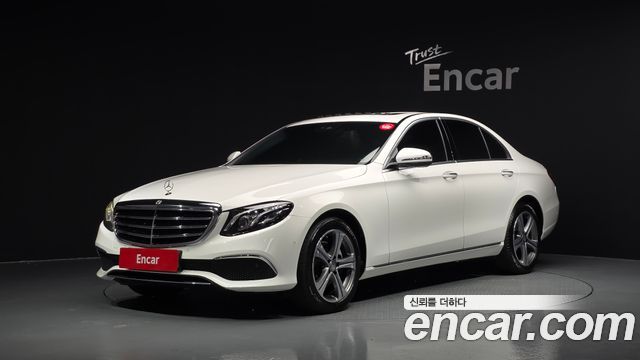 Mercedes-Benz E-Class E220d Avantgarde — пробег 140 111 км — фото 1 из 5
