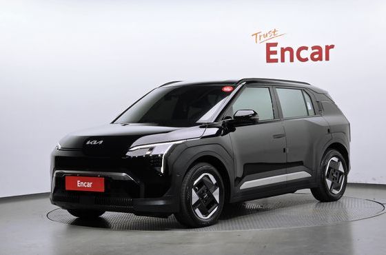 Kia EV3 Long Range 2WD Earth — пробег 15 745 км — фото 1 из 5