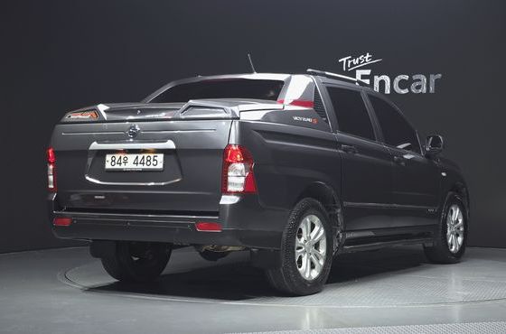 Ssangyong KORANDO 2.2 EXTREME 4WD — пробег 109 537 км — фото 2 из 5