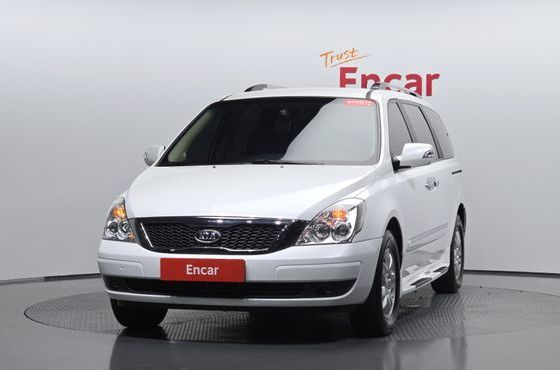 Kia Carnival New Carnival Limousine GLX High-Deluxe — пробег 99 368 км — фото 3 из 5
