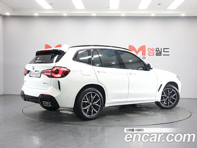 BMW X3 xDrive 20i M Sport — пробег 27 375 км — фото 2 из 5