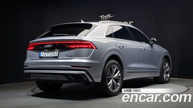 Audi Q8 50 TDI Quattro Premium — пробег 46 024 км — фото 2 из 5