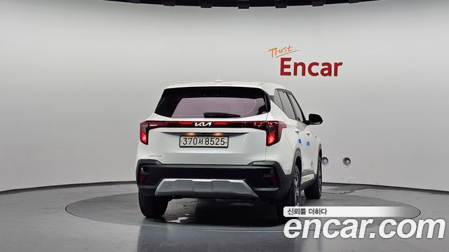 Kia Seltos из Кореи Encar