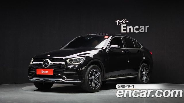 Mercedes-Benz GLC-Class GLC300e 4MATIC Coupe — пробег 46 968 км — фото 1 из 5