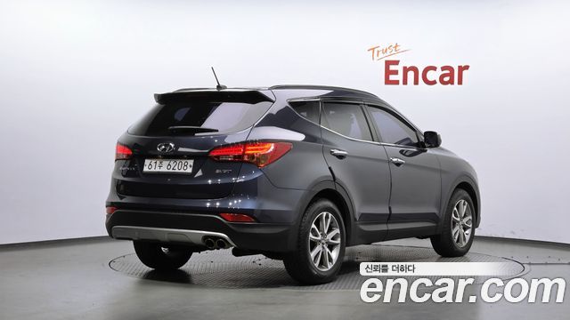 Hyundai Santafe Diesel(e-VGT) 2.0 2WD Premium — пробег 137 857 км — фото 2 из 5