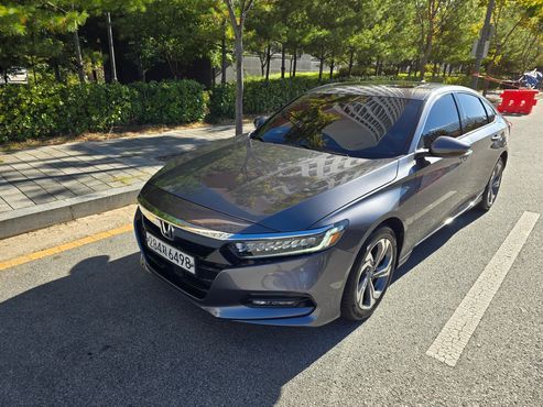 Honda Accord 1.5 Turbo — пробег 71 717 км — фото 1 из 5