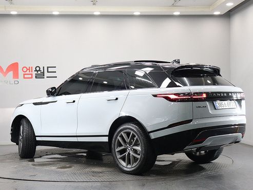 Land Rover Range Rover Velar 2.0 P250 Dynamic SE — пробег 5 799 км — фото 4 из 5