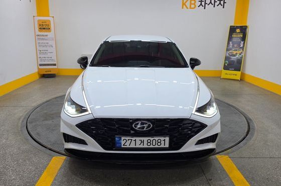 Hyundai Sonata 2.0 Premium Plus — пробег 69 046 км — фото 3 из 5
