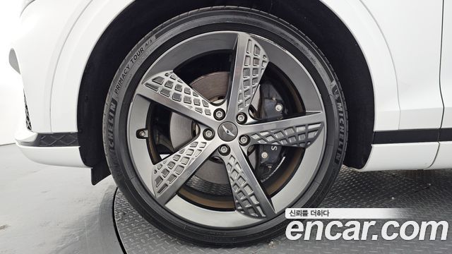 Genesis GV70 из Кореи Encar
