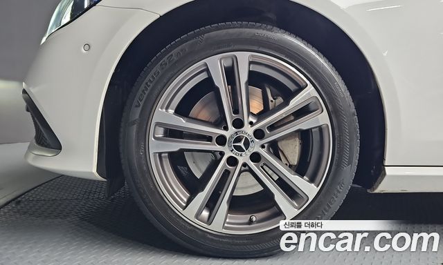 Mercedes-Benz E-Class E350 4MATIC Avantgarde — пробег 55 773 км — фото 5 из 5