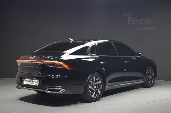 Hyundai Grandeur Premium — пробег 35 996 км — фото 2 из 5