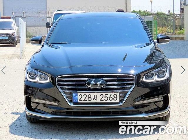 Hyundai Grandeur 3.3 Celebrity — пробег 118 928 км — фото 1 из 5