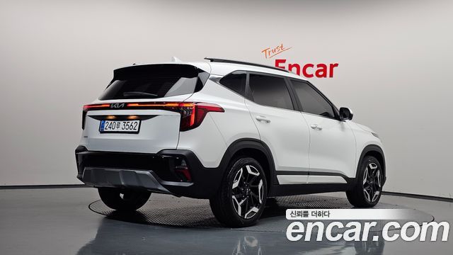 Kia Seltos из Кореи Encar