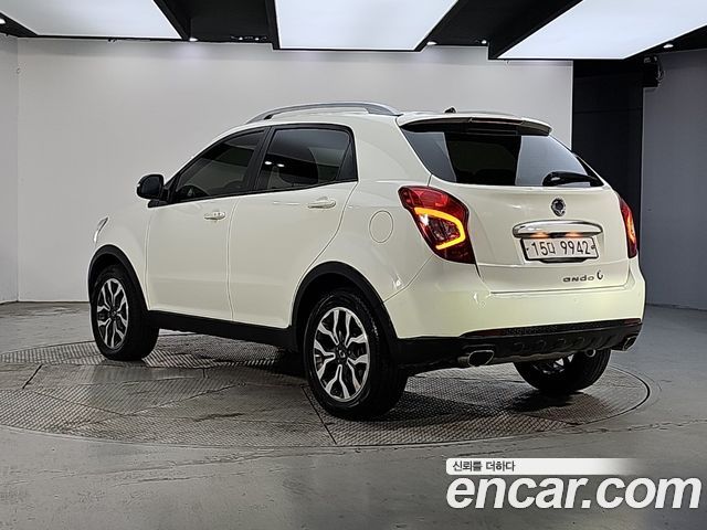 Ssangyong KORANDO 2.2 Extreme 2WD — пробег 144 000 км — фото 3 из 5
