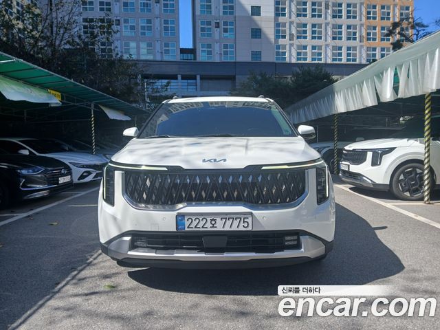Kia Carnival HEV 9 seater Prestige — пробег 40 950 км — фото 1 из 5