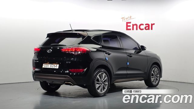 Hyundai Tucson Diesel 1.7 2WD Smart — пробег 122 867 км — фото 2 из 5