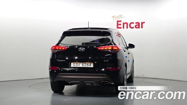 Hyundai Tucson Diesel 1.7 2WD Smart — пробег 122 867 км — фото 4 из 5