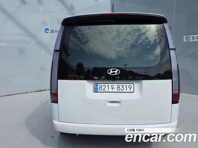 Hyundai Staria из Кореи Encar