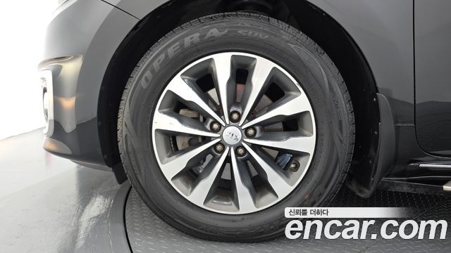 Kia Carnival 9-seater Prestige — пробег 236 261 км — фото 5 из 5