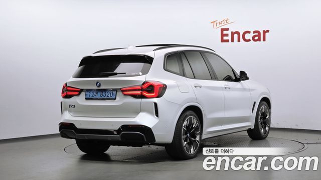 BMW iX3 M Sports — пробег 23 373 км — фото 2 из 5