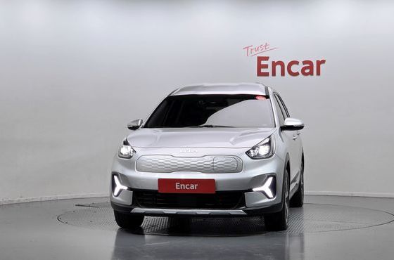 Kia Niro Air — пробег 35 863 км — фото 3 из 5