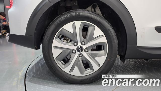 Kia Niro Air — пробег 35 863 км — фото 5 из 5