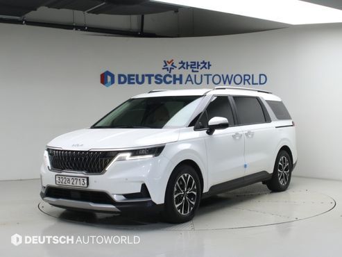 Kia Carnival Diesel 9-Seater Prestige — пробег 66 158 км — фото 1 из 5