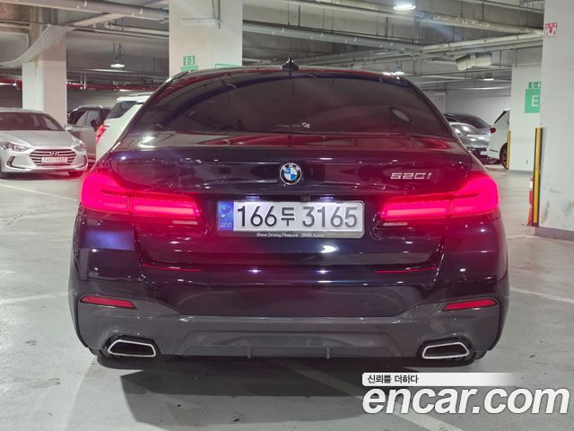 BMW 5-Series 520i M Sport — пробег 59 804 км — фото 4 из 5