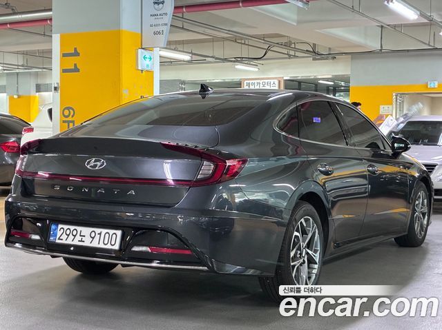 Hyundai Sonata 2.0 Premium Plus — пробег 23 589 км — фото 2 из 5
