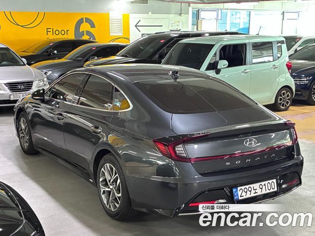 Hyundai Sonata 2.0 Premium Plus — пробег 23 589 км — фото 4 из 5